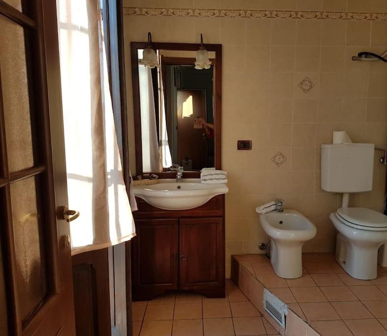 Host Civico 4 Apartman Montafia Kültér fotó