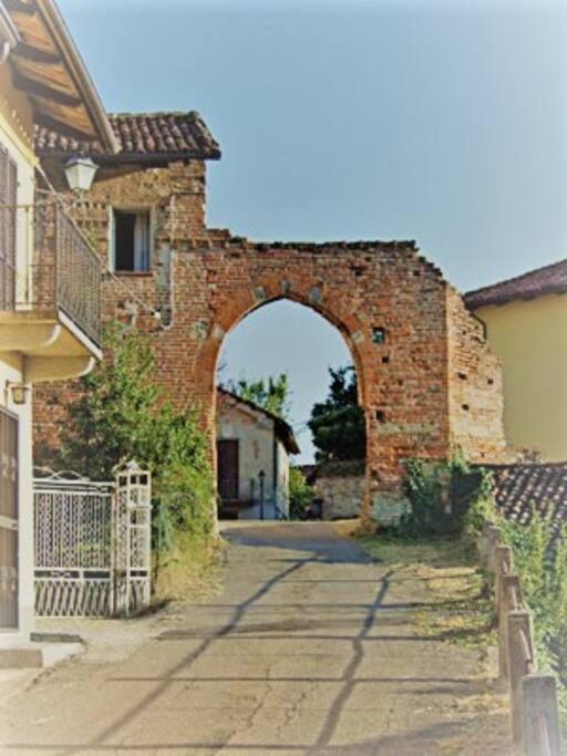 Host Civico 4 Apartman Montafia Kültér fotó