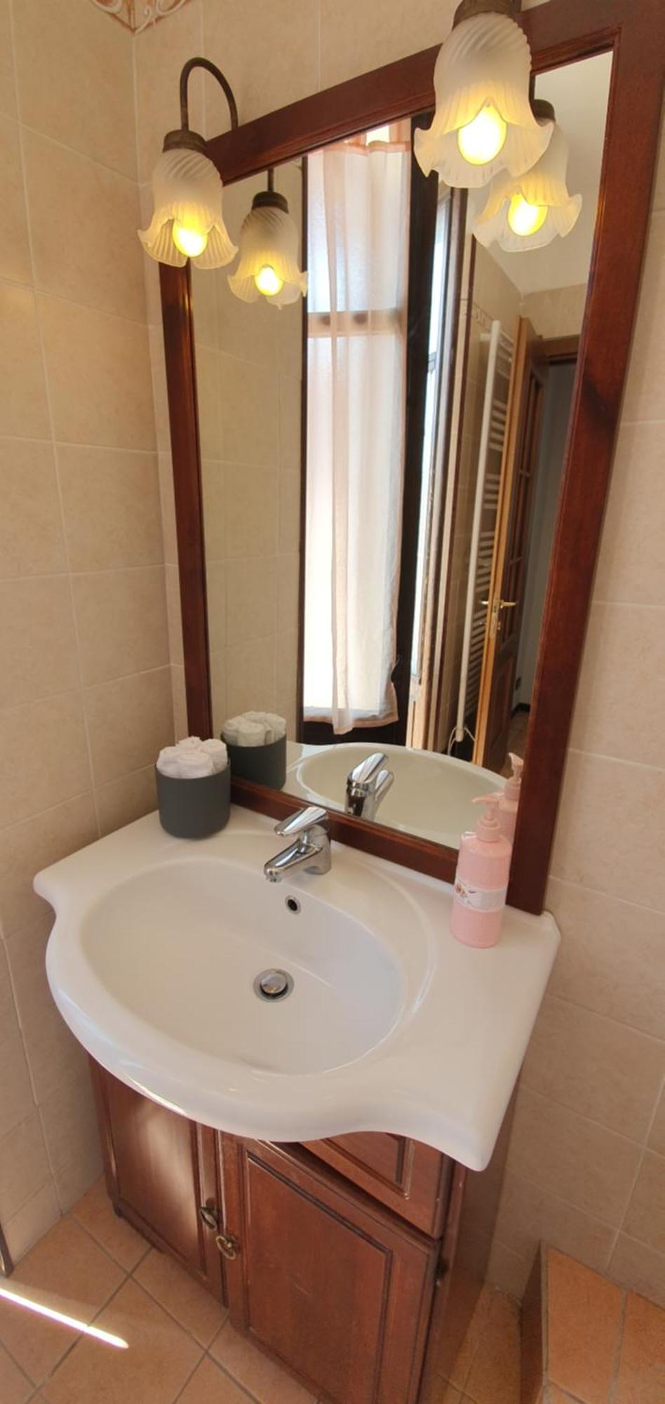 Host Civico 4 Apartman Montafia Kültér fotó